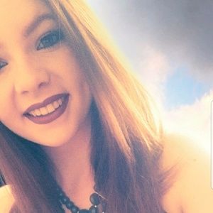 Meet your Posher, Lashayla